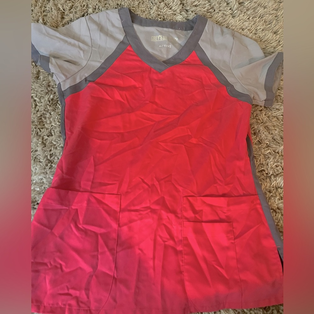 Greys Anatomy Hot Pink Scrub Top S